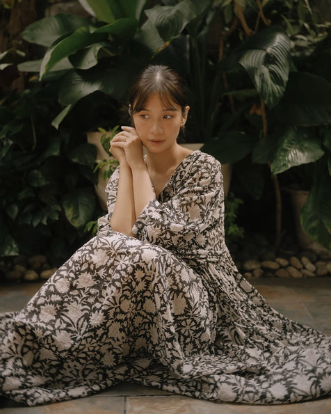 Kyra Maxi Dress ~ Pepper